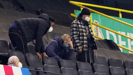 VIDEO: La horrible lesión del futbolista Mateu Morey, del Borussia Dortmund, deja asustado a su compañero Erling Haaland