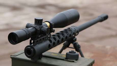 Un rifle de gran calibre explota en la cara de un 'youtuber' y una pieza de metal le atraviesa el cuello (VIDEO)