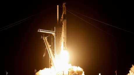 SpaceX lanzará a la Luna el primer satélite pagado en dogecoines para "sentar las bases del comercio interplanetario"