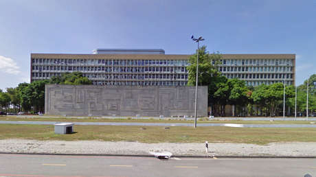 La centenaria Universidad de Río de Janeiro anuncia un posible cierre tras el recorte a sus fondos y las redes estallan contra Bolsonaro