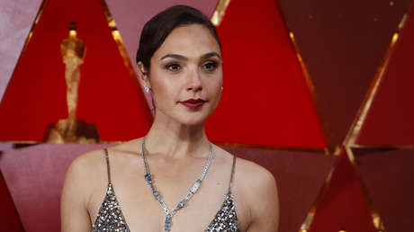 "Ni siquiera es capaz de decir 'palestinos'": la actriz Gal Gadot es criticada tras tuitear sobre la violencia entre Israel y Palestina