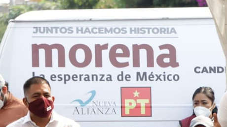 Una mujer embarazada que pegaba propaganda política es golpeada en México por integrantes de otro partido y pierde a su bebé en gestación