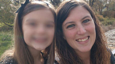 Mujer recauda miles de dólares durante tres años fingiendo que su hija tenía una enfermedad terminal