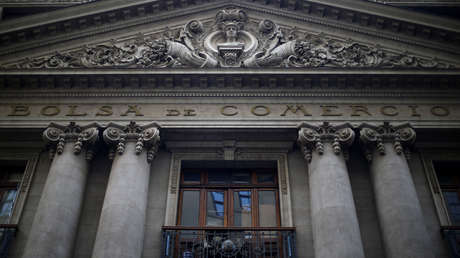 La Bolsa de Comercio de Santiago se desploma un 9,6 % tras las elecciones por la Constituyente