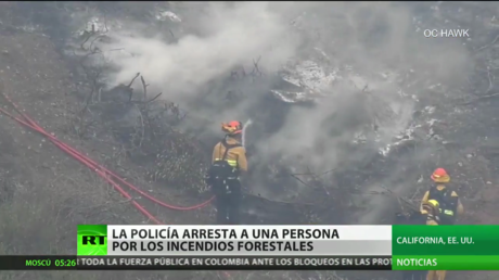 Arrestan a una persona presuntamente implicada en los incendios forestales en California