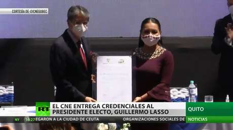 El Consejo Nacional Electoral de Ecuador entrega credenciales al presidente electo Guillermo Lasso