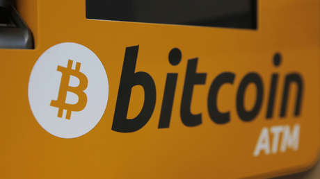 El bitcóin pierde la mitad de su valor desde el máximo de este año