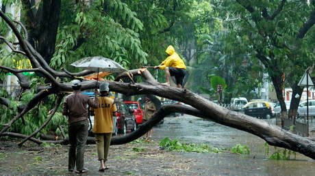 La India se prepara para el segundo ciclón en dos semanas, después de que el anterior dejara más de 100 fallecidos