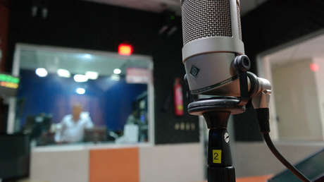 VIDEO: Una conductora de TV argentina anuncia la muerte del "escritor William Shakespeare" (y las redes no la perdonan)