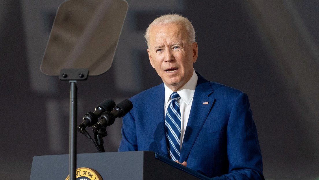 NYT: La Administración Biden planea expandir el sistema de inmigración legal, lo que hará que sea "mucho más fácil" mudarse a EE.UU.