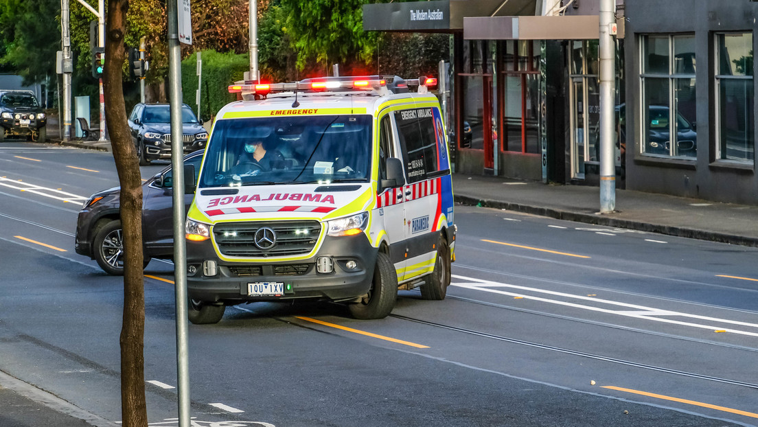Un luchador de MMA es acusado de escupir sangre a un médico cuando presuntamente vio cosas demoníacas "gritándole y riéndose de él"