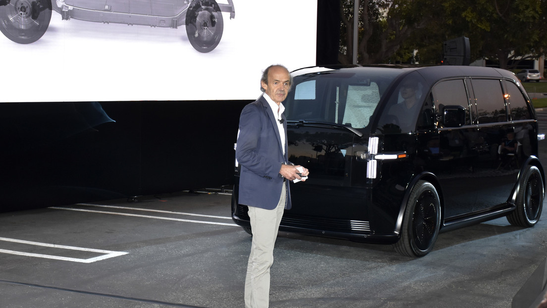 Apple contrata a un exejecutivo de BMW para su proyecto de automóvil eléctrico