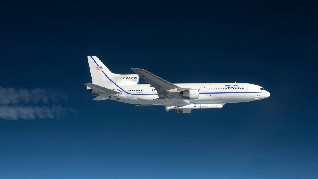 La Fuerza Espacial de EE.UU. lanza con éxito un satélite para el "estudio del dominio espacial" y detección de objetos artificiales en órbita