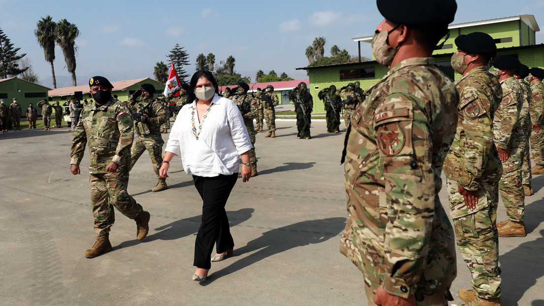 Aumenta la tensión en Perú entre llamados de exmilitares y campañas de persecución contra la izquierda