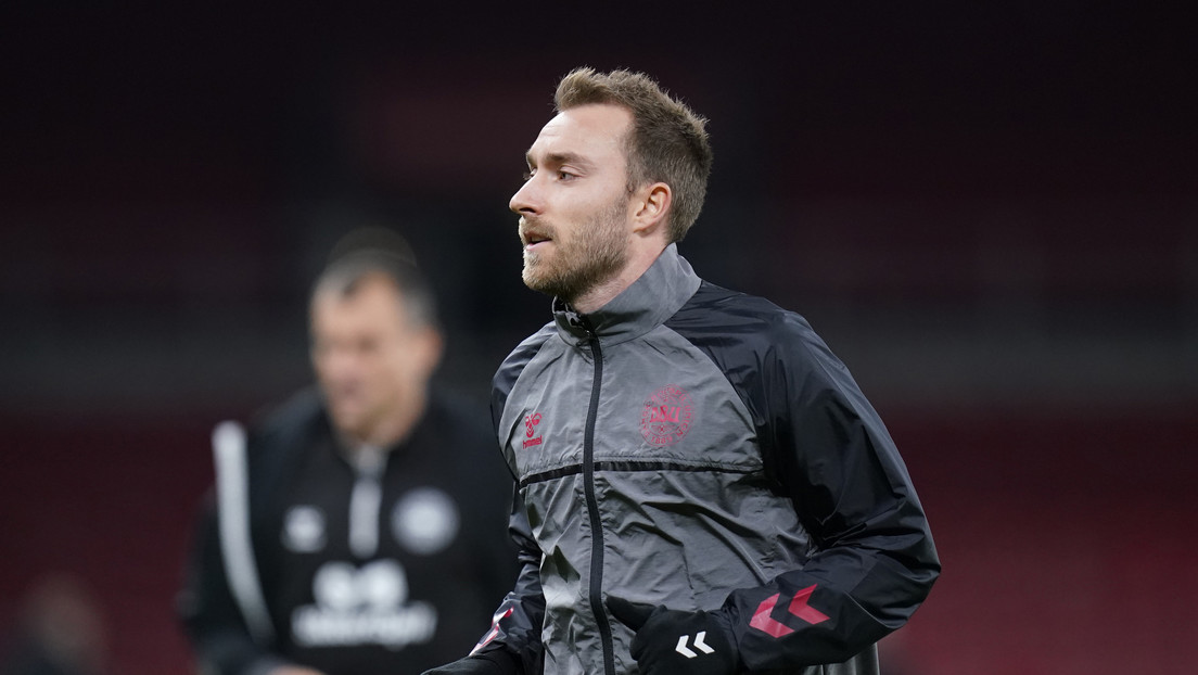 El futbolista Christian Eriksen se someterá a una cirugía para implantarle un desfibrilador automático