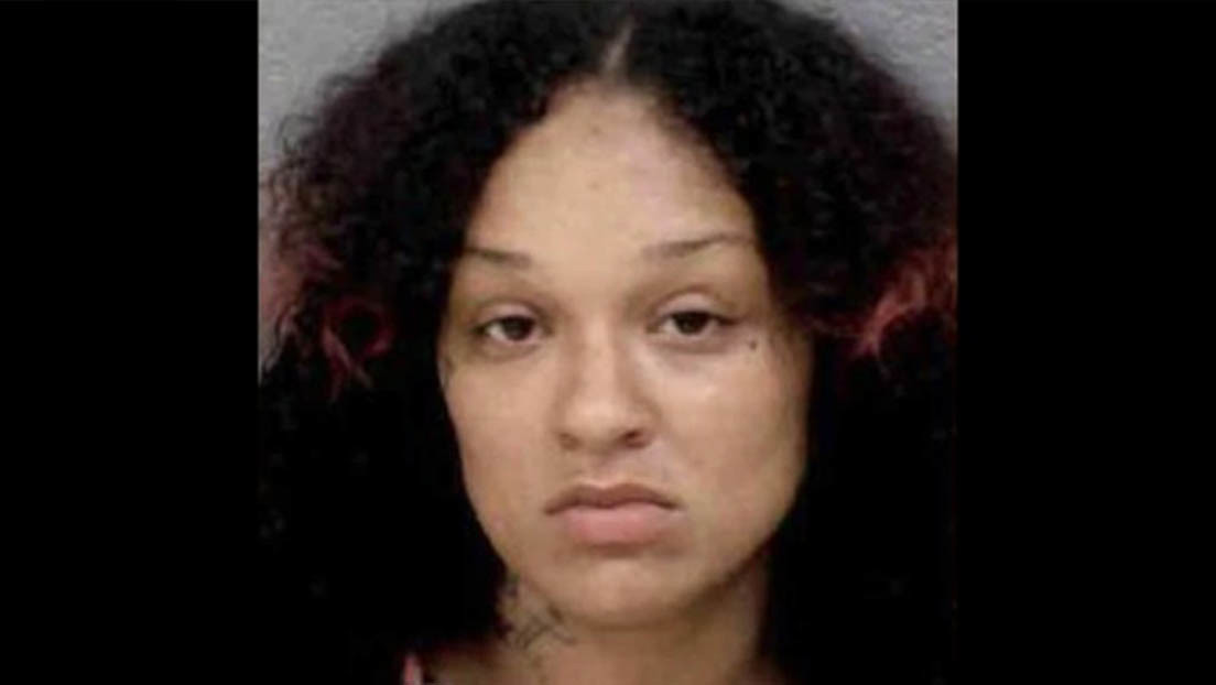 Una madre provoca la muerte de su hija de 4 años al obligarla a permanecer de pie tres días seguidos como castigo