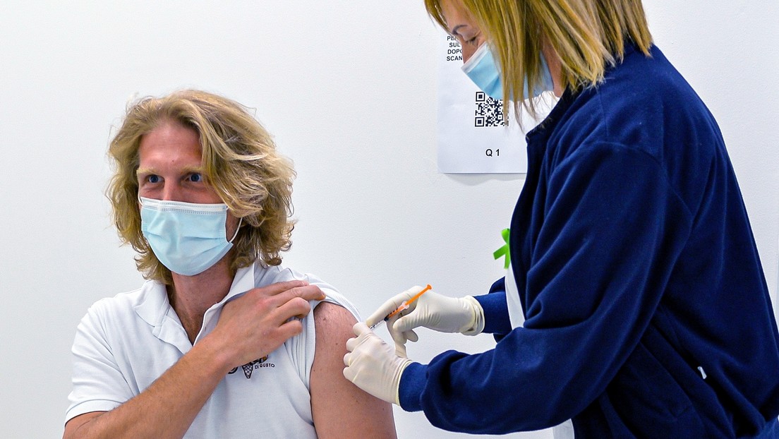 Los ciudadanos extranjeros que estén en Moscú podrán vacunarse contra el covid-19 desde esta semana