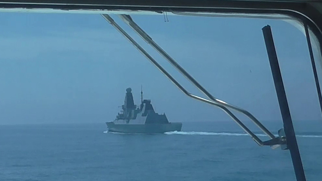 Moscú sobre el incidente del destructor británico en el mar Negro: Washington y Londres "intentan provocar un conflicto"