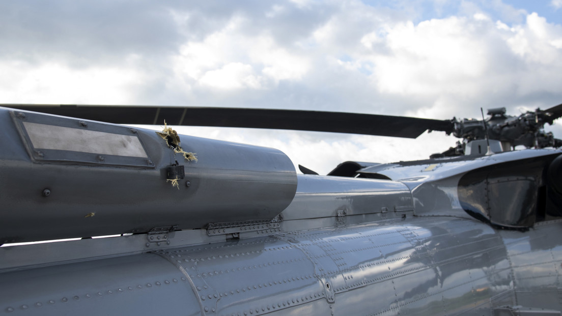 Autoridades de Colombia revelan el retrato hablado de los presuntos atacantes del helicóptero de Iván Duque