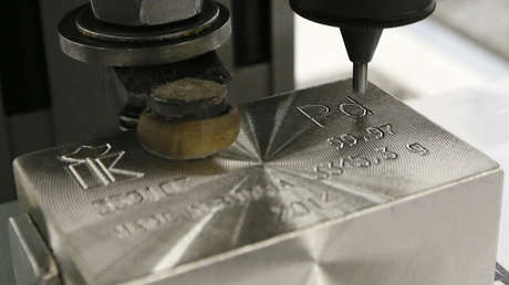 Vaticinan que el metal precioso más caro del mundo costará aún más