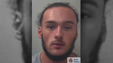 Condenan por asesinato a un joven que se habría inspirado en 'Breaking Bad' para deshacerse del cadáver de su víctima con ácido