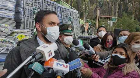 Investigan presunto envío de municiones y gases lacrimógenos del gobierno de Lenín Moreno al régimen de facto de Jeanine Áñez en Bolivia