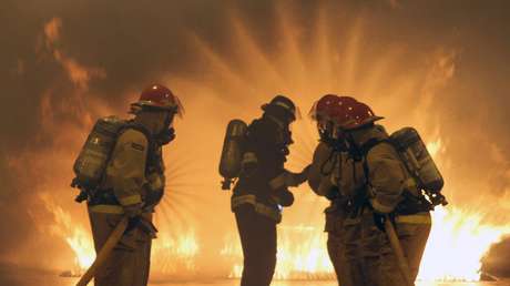 VIDEOS: Se registra un apagón masivo en Puerto Rico tras una explosión y un incendio en una planta de energía