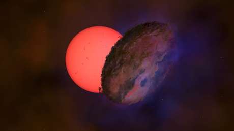 Astrónomos explican el inusual parpadeo de una estrella gigante cerca del centro galáctico