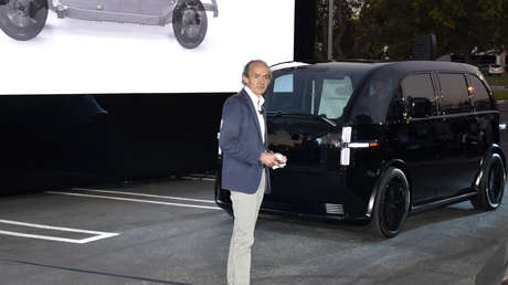 Apple contrata a un exejecutivo de BMW para su proyecto de automóvil eléctrico