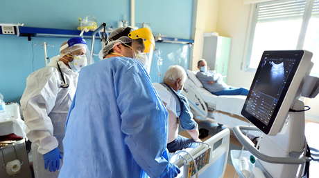 "La gente queda discapacitada": los creadores de Sputnik V explican por qué hay que vacunarse contra el covid-19 y evitar la enfermedad