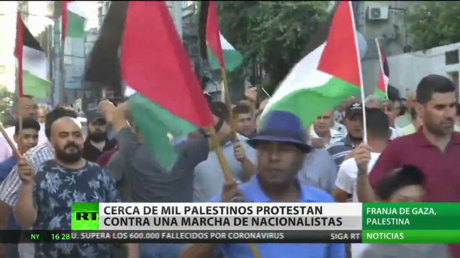 Alrededor de 1.000 palestinos protestan contra una marcha de nacionalistas israelíes
