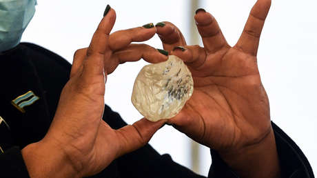 Anuncian en Botsuana el hallazgo del tercer diamante más grande del mundo