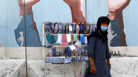 La Embajada de EE.UU. en Afganistán entra en confinamiento después de que más de 100 empleados dieran positivo por covid-19 y uno muriera