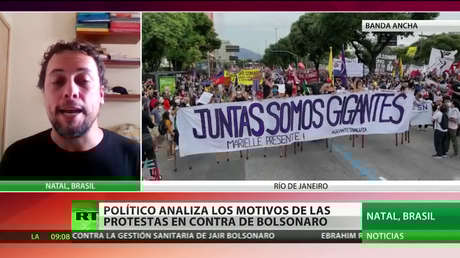 Político brasileño sobre protestas contra Bolsonaro: "La gente dice que el Gobierno es más peligroso que el propio virus"