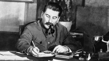 Stalin descartó inicialmente como desinformación un aviso de la inteligencia soviética sobre la inminencia de la invasión nazi en 1941