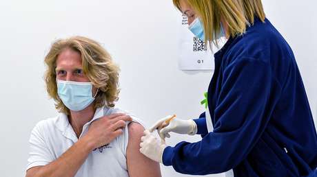 Los ciudadanos extranjeros que estén en Moscú podrán vacunarse contra el covid-19 desde esta semana