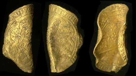 Encuentran raras monedas de oro de la época de la peste negra en el Reino Unido