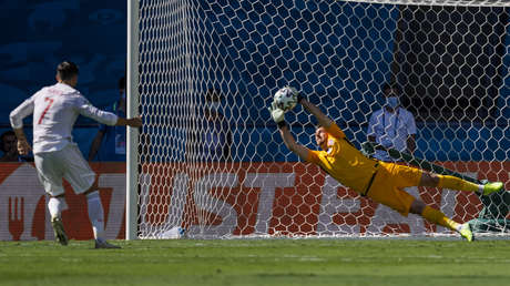 Burger King trolea a Álvaro Morata por fallar un penal en la Eurocopa y la broma le sale cara en las redes