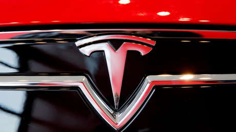 Tesla desarrolla la quinta supercomputadora más potente del mundo para entrenar la inteligencia artificial de sus vehículos autónomos
