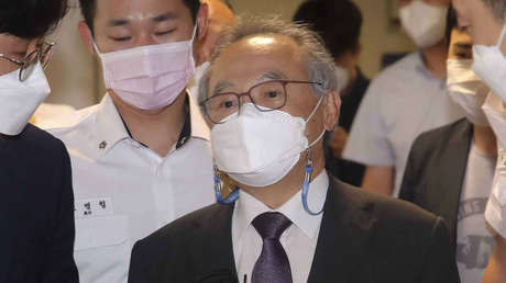 Condenan a prisión a exalcalde de la segunda ciudad de Corea del Sur por abuso sexual de dos funcionarias en el trabajo