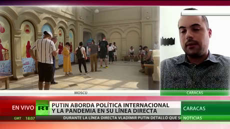 Politólogo opina que la vacunación de Putin con Sputnik V le da al fármaco "un mayor peso para su uso a nivel mundial"