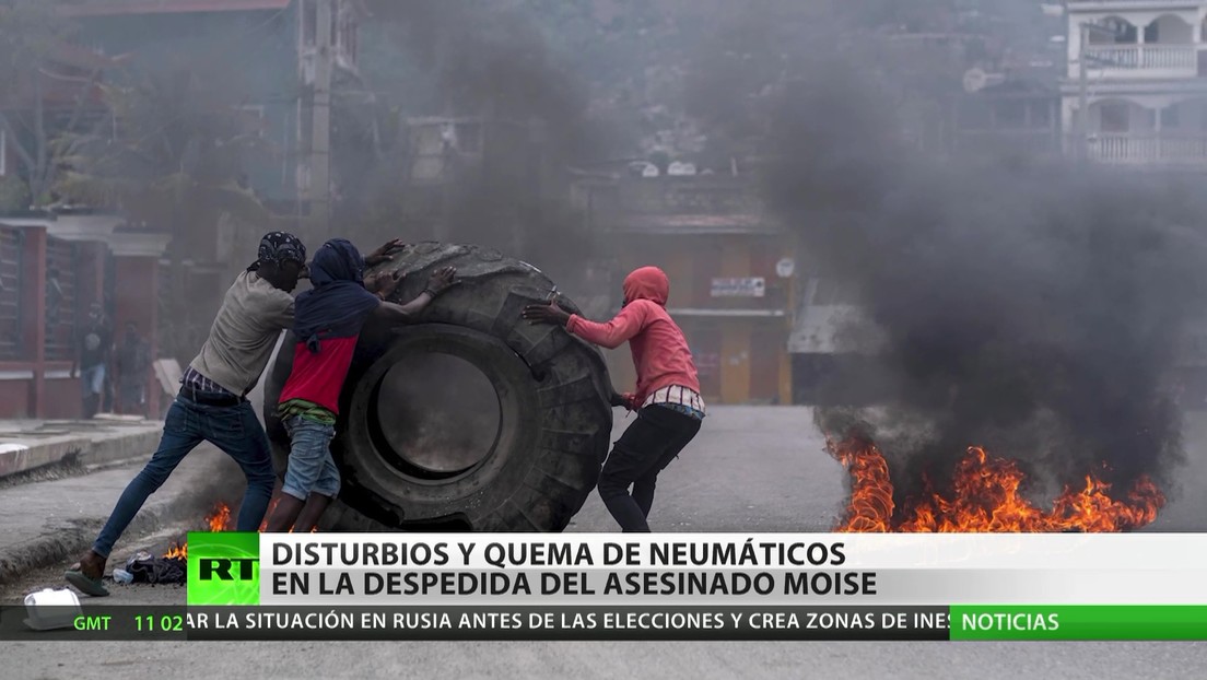 Haití: Disturbios y quema de neumáticos en la despedida del presidente asesinado