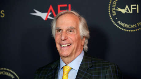 El actor Henry Winkler tuitea que solo "un acontecimiento catastrófico" unirá a EE.UU. e indigna a las redes