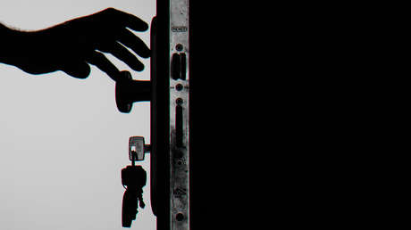 Un adolescente ruso logra comprar un apartamento en Moscú sin pagar ni un centavo y ahora es detenido por la Policía