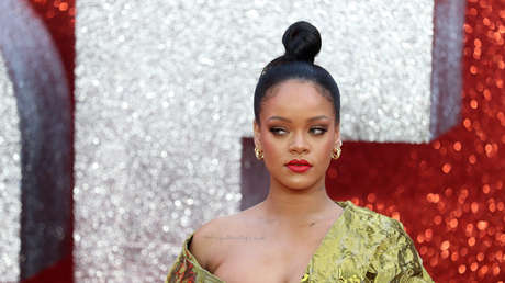 Un hombre intenta entrar en una casa propiedad de Rihanna en Los Ángeles