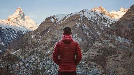 Descubren por qué las personas que viven en zonas frías son más altas que los habitantes de lugares cálidos