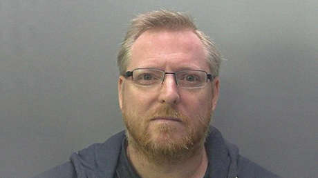 Condenan a cuatro años de cárcel a un masajista por grabar en secreto a más de 900 mujeres desnudas