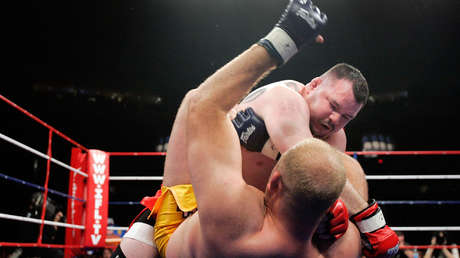 Exluchador de MMA acusado de pornografía infantil y explotación sexual es encontrado muerto tras un aparente suicidio en la cárcel