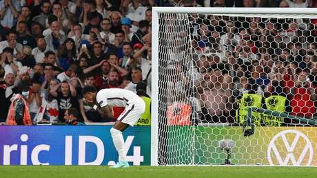 Un niño de nueve años envía una conmovedora carta a Marcus Rashford tras el penalti fallido en la final de la Eurocopa 2020