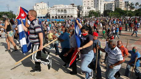 "Debería prestar atención a hechos de corrupción que lo involucran": La respuesta de Cuba a las críticas de Bolsonaro